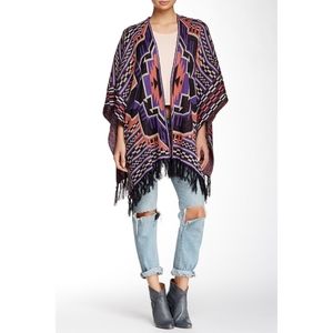Boutique poncho
